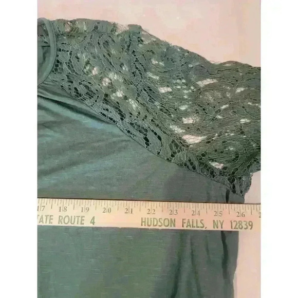 Suzanne Betro Top Womens Plus 2X Green Lace Blouse Bell Sleeve Keyhole Boho New - Picture 11 of 14